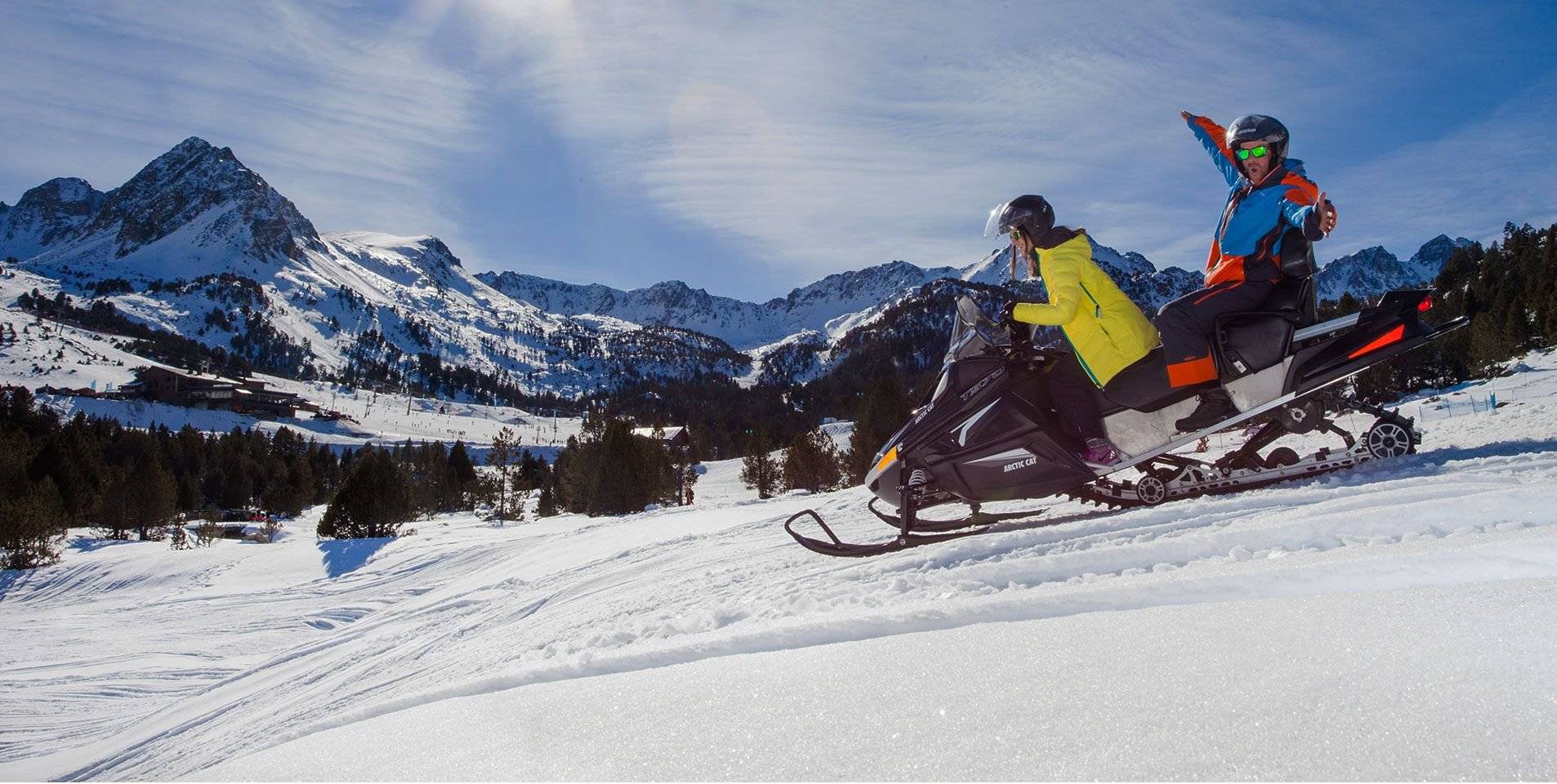 motas-de-neve-grandvalira → Strike Tours motas-de-neve-grandvalira