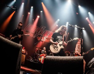 eodm01 → Strike Tours