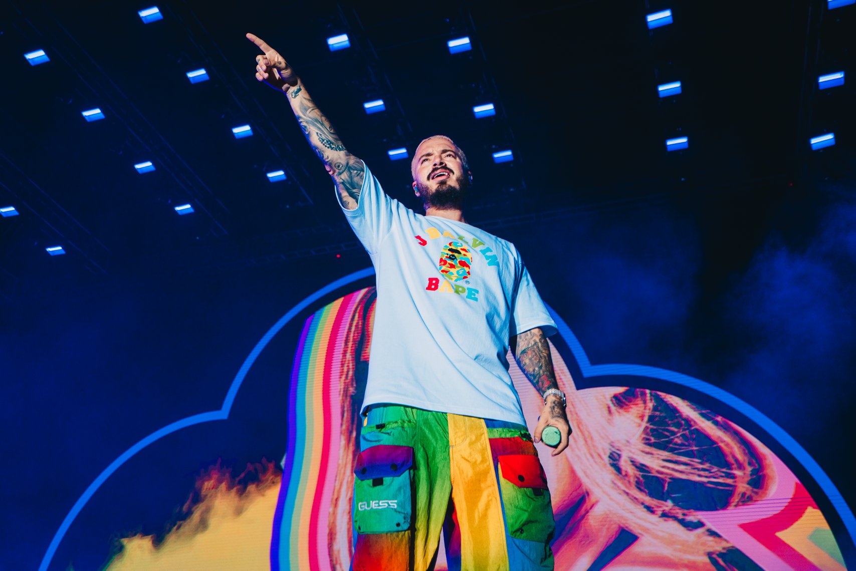 j balvin 2024 → Strike Tours