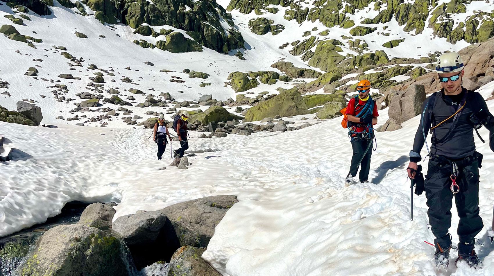 Gredos Invernal1 → Strike Tours