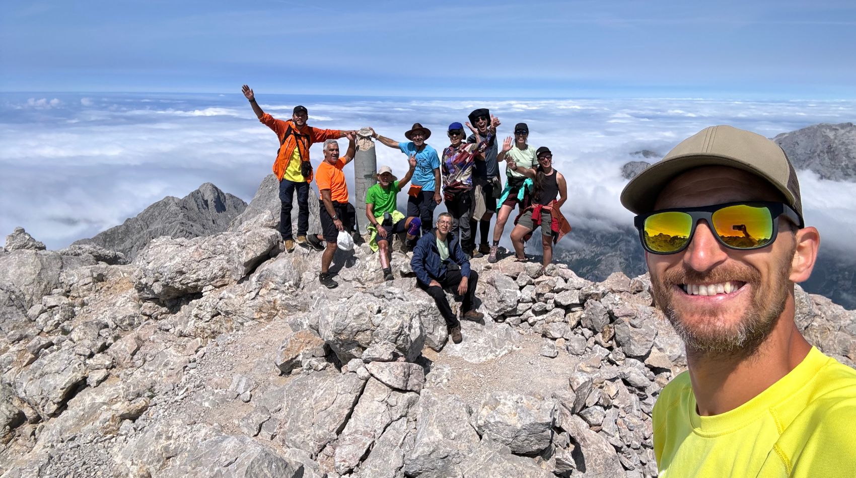 PICOS EXTREME13 → Strike Tours